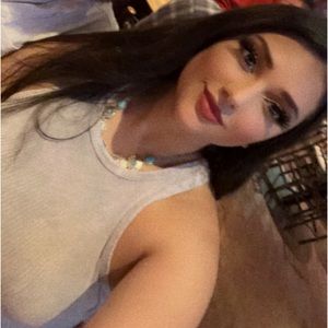 Meet your Posher, Krystal